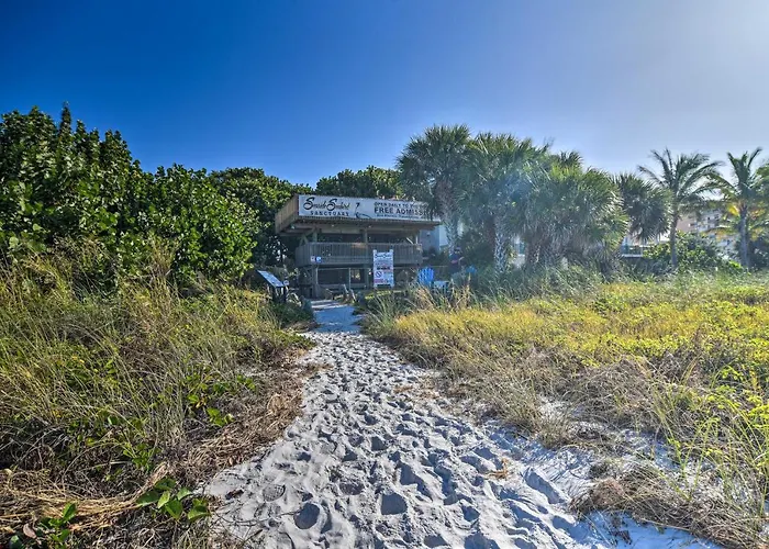 New Pool & Hot Tub! Beachfront Indian Shores