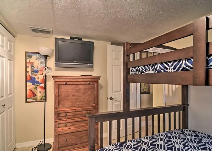 New Pool & Hot Tub! Beachfront Indian Shores Clearwater Beach
